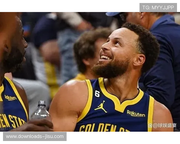 勇士四连胜收官一月,库里三分命中率创新高